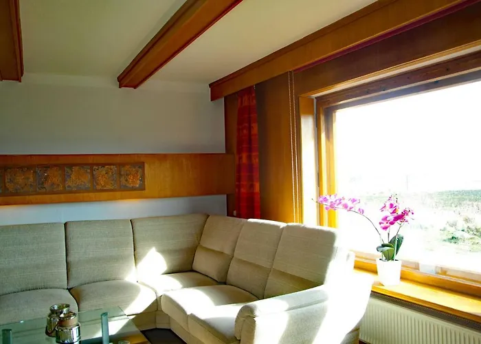 Dom wakacyjny Reeddachhaus Mit Seeblick - Ruhe - Traumhafter Lage Am Selliner Sellin (Rugen)