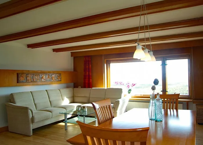 Reeddachhaus Mit Seeblick - Ruhe - Traumhafter Lage Am Selliner * Sellin (Rugen)