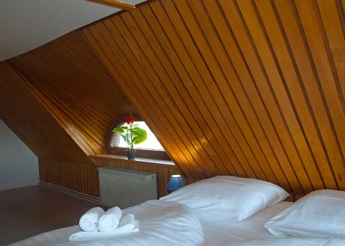 Reeddachhaus Mit Seeblick - Ruhe - Traumhafter Lage Am Selliner Dom wakacyjny Sellin (Rugen)